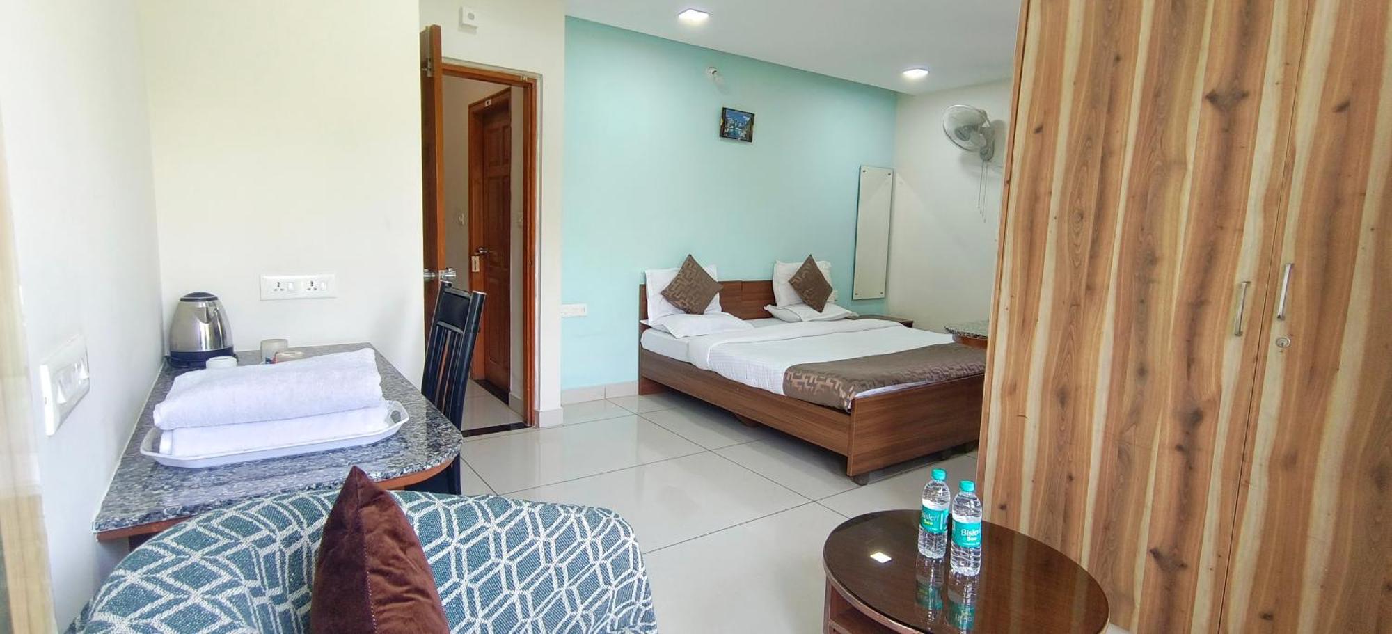 Sugamya Corner Guesthouse Mysore Exterior photo
